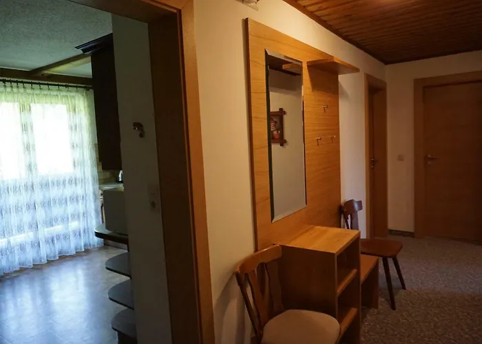 Arnika واغراين